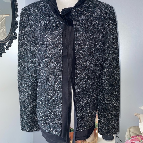 St. John Santana Knit Metallic open front cardigan - Picture 1 of 8